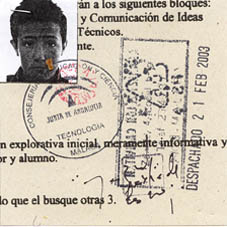Paco Balbuena, 8 x 8 cm, 2003. Tampons et photocopie sur papier.